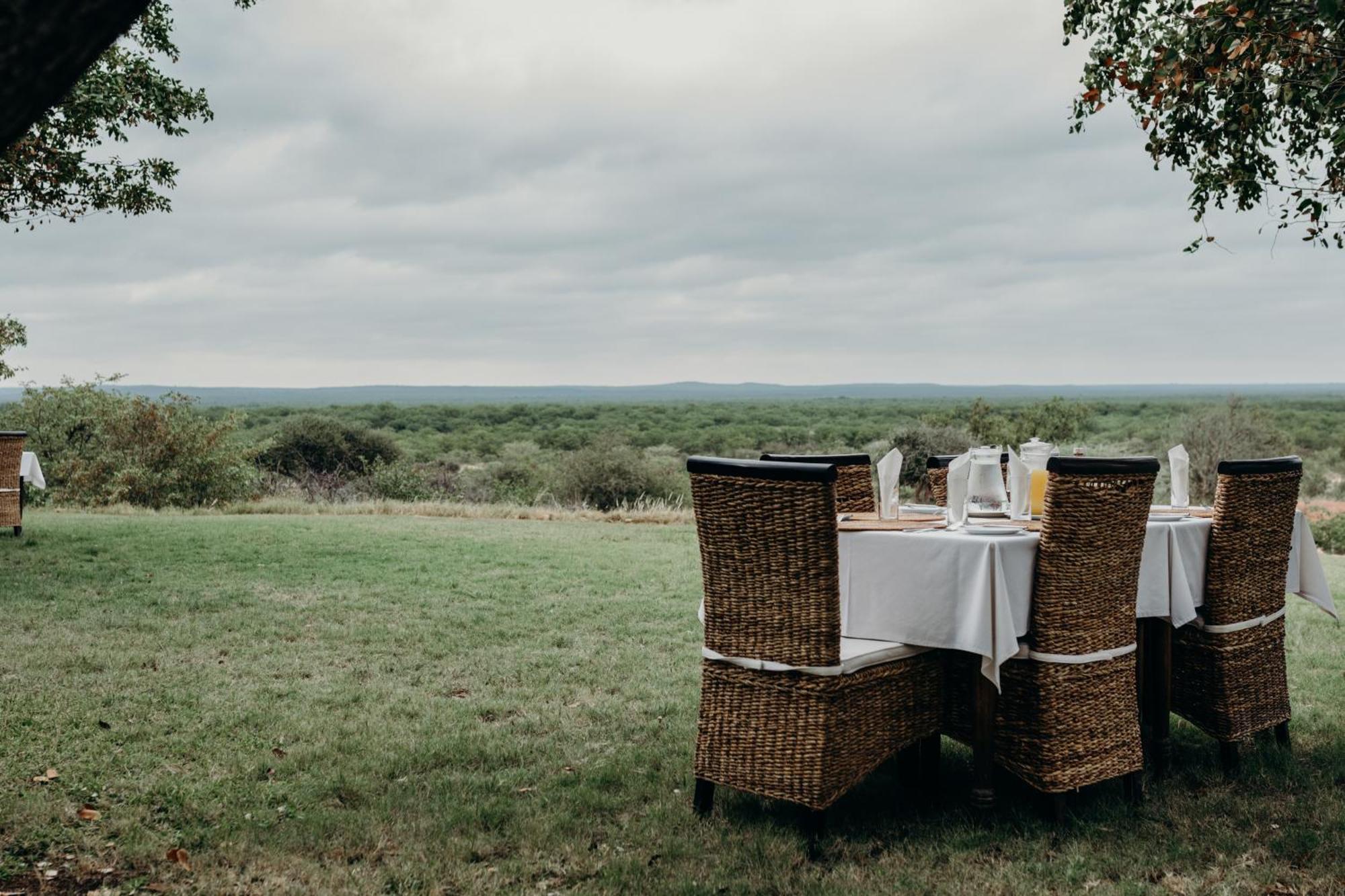 Mopane Bush Lodge Linton Екстер'єр фото