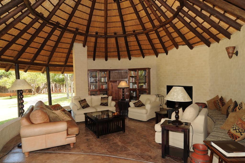 Mopane Bush Lodge Linton Екстер'єр фото
