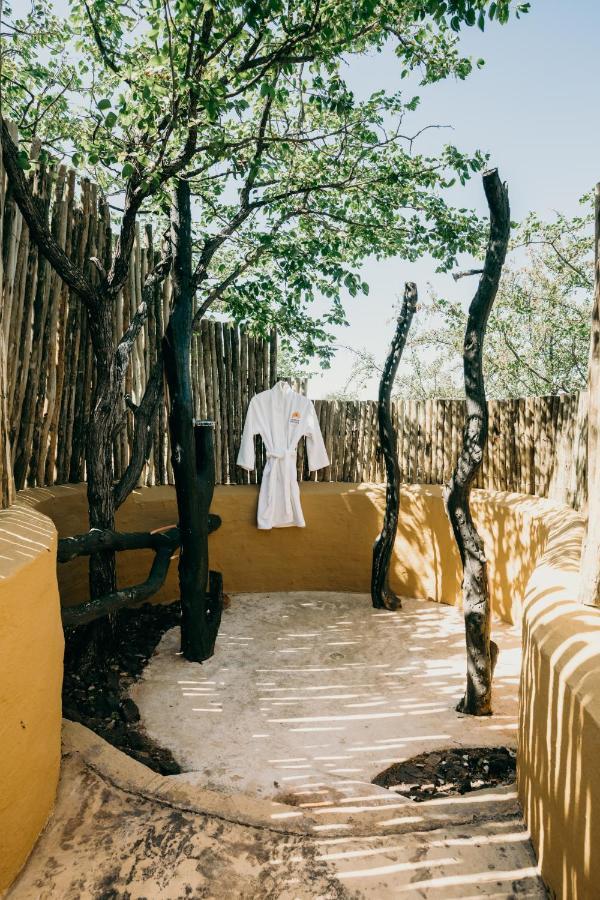 Mopane Bush Lodge Linton Екстер'єр фото